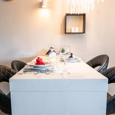 M - Seaview With Sunny Terrace Kastav